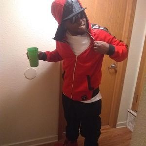 Meet your Posher, Ramone